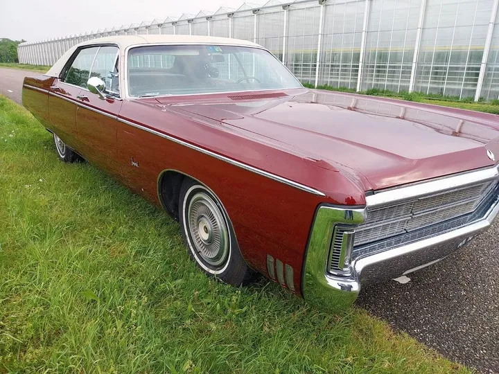 Chrysler Imperial