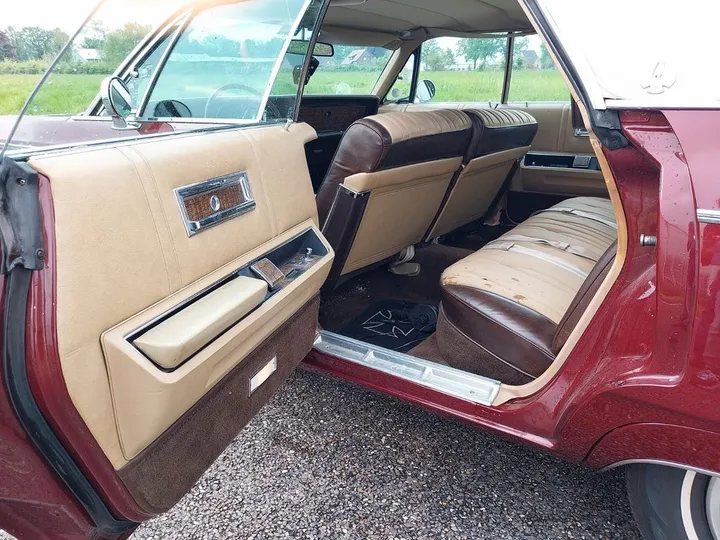 Chrysler Imperial