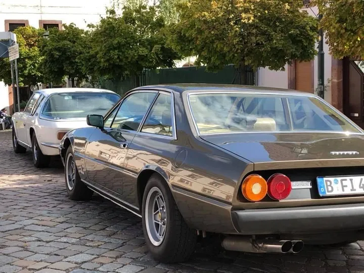 Ferrari 400