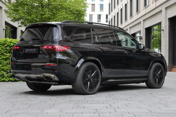 Mercedes-Benz GLS 600