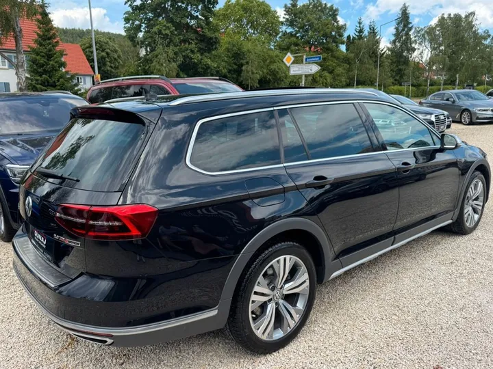 Volkswagen Passat Alltrack