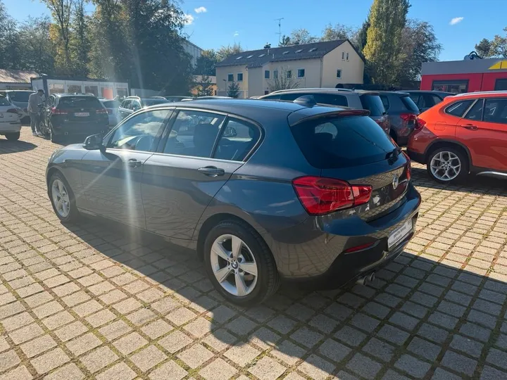 BMW 120