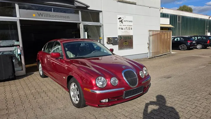 Jaguar S-Type