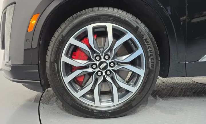 Cadillac XT6