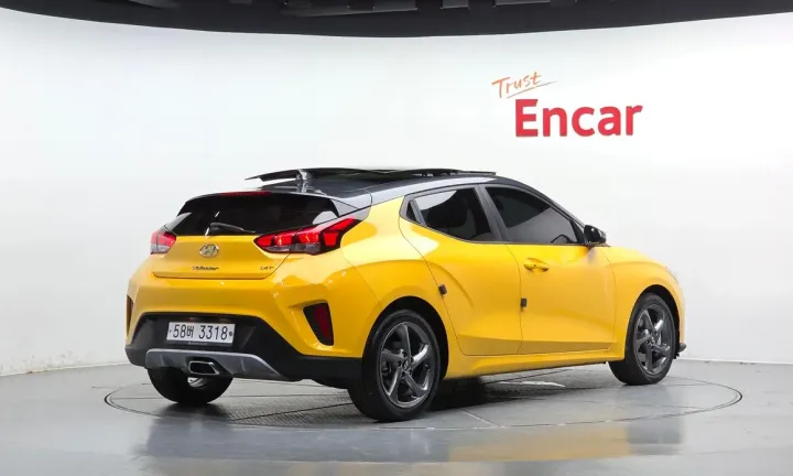 Hyundai Veloster