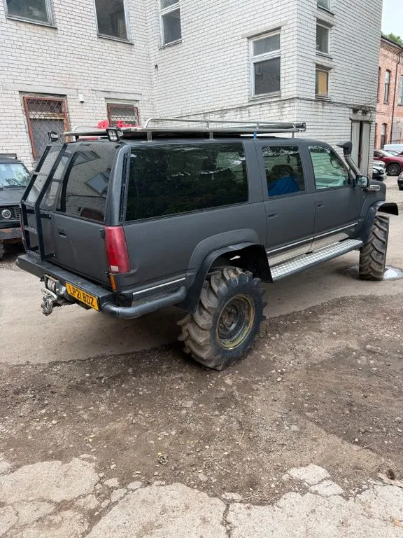 Chevrolet Suburban