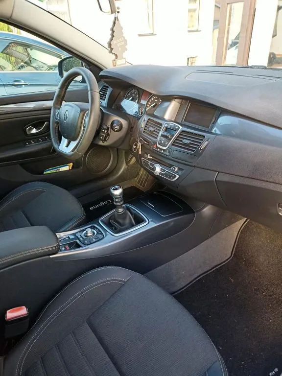 Renault Laguna
