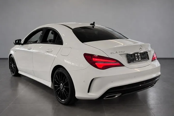 Mercedes-Benz CLA 250