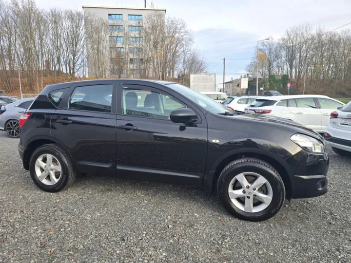 Nissan Qashqai+2