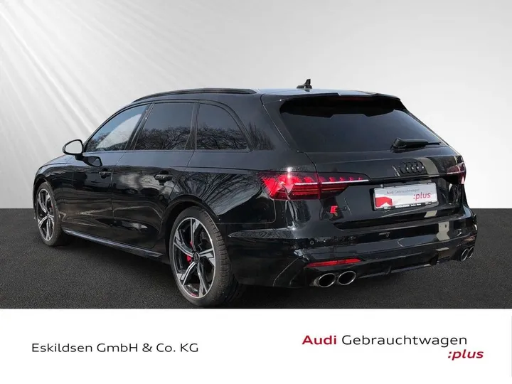 Audi S4