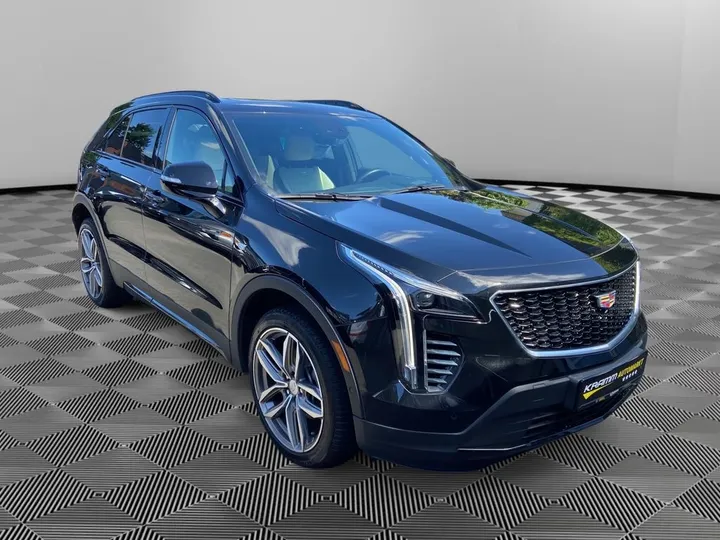Cadillac XT4
