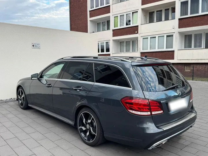 Mercedes-Benz E 350