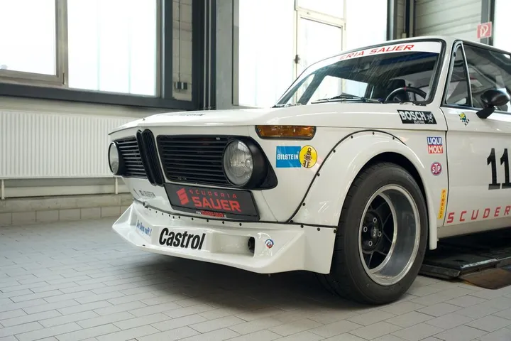 BMW 2002
