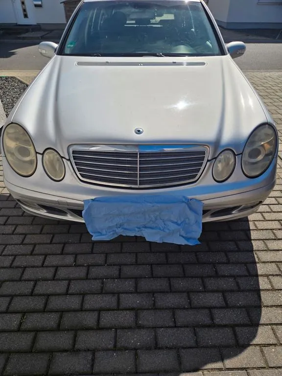Mercedes-Benz 270