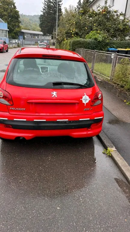 Peugeot 206