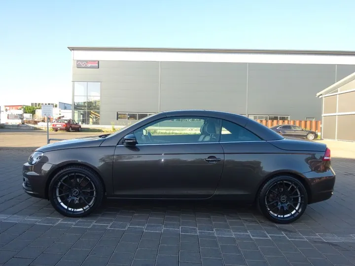 Volkswagen Eos