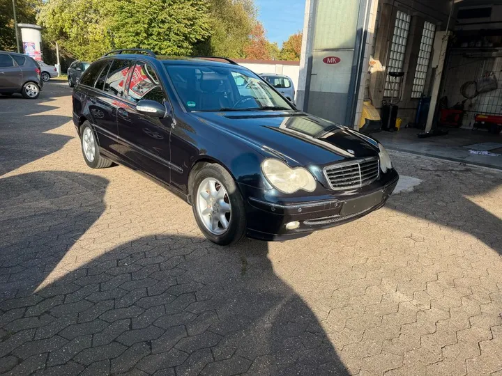 Mercedes-Benz C 180