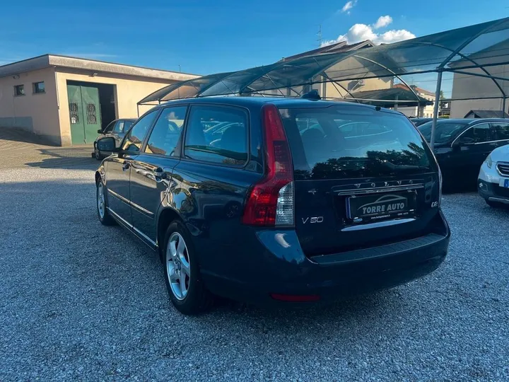 Volvo V50