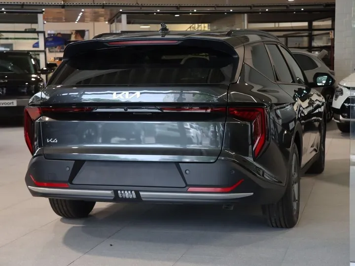 Kia K4