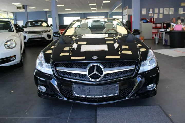 Mercedes-Benz SL 300