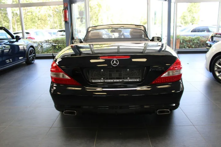 Mercedes-Benz SL 300