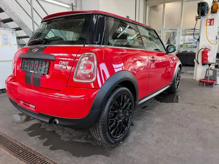 MINI ONE