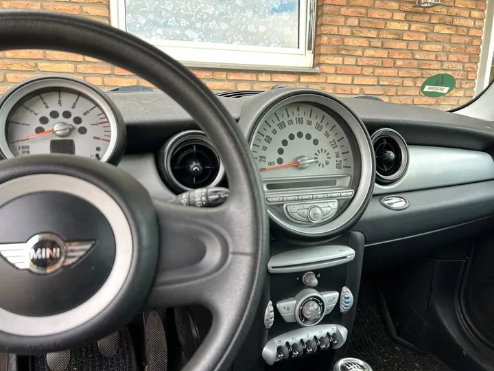 MINI ONE