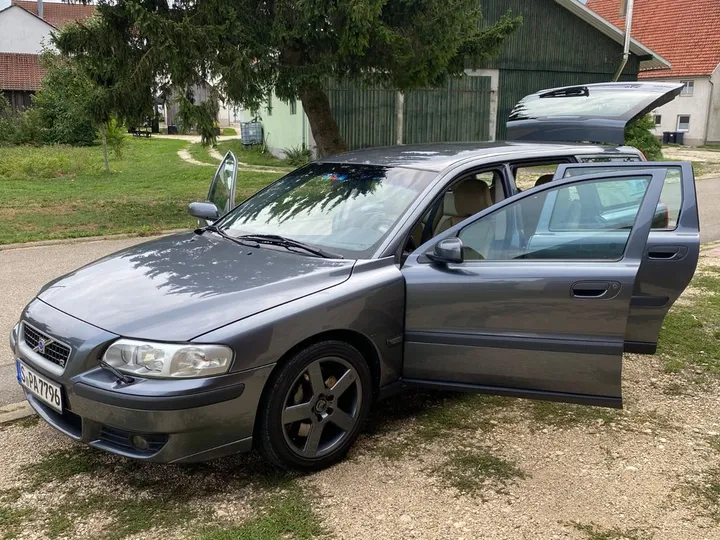 Volvo V70