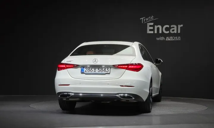 Mercedes-Benz C-Class