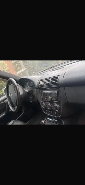 Mercedes-Benz ML 400