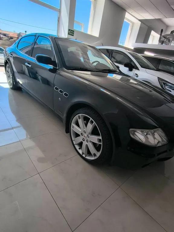 Maserati Quattroporte