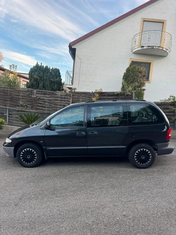 Chrysler Grand Voyager