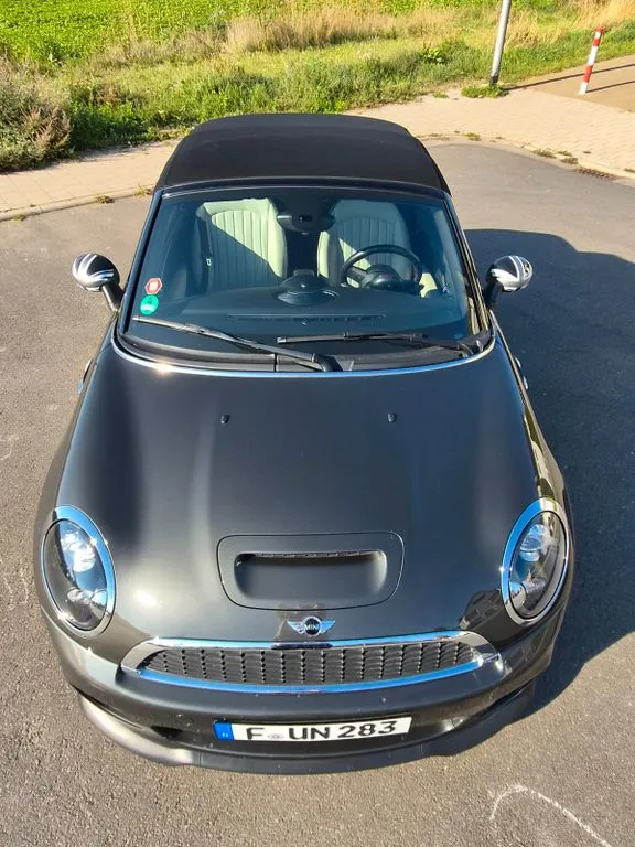 MINI John Cooper Works Roadster