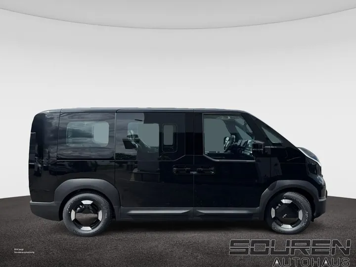 Kia PV5