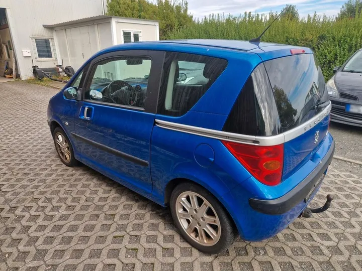 Peugeot 1007