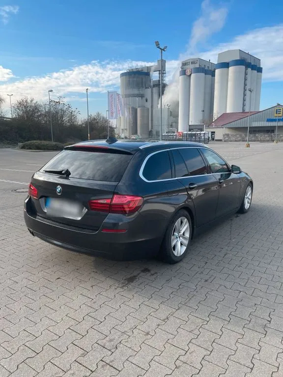 BMW 530
