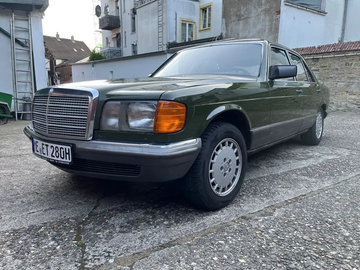 Mercedes-Benz 280
