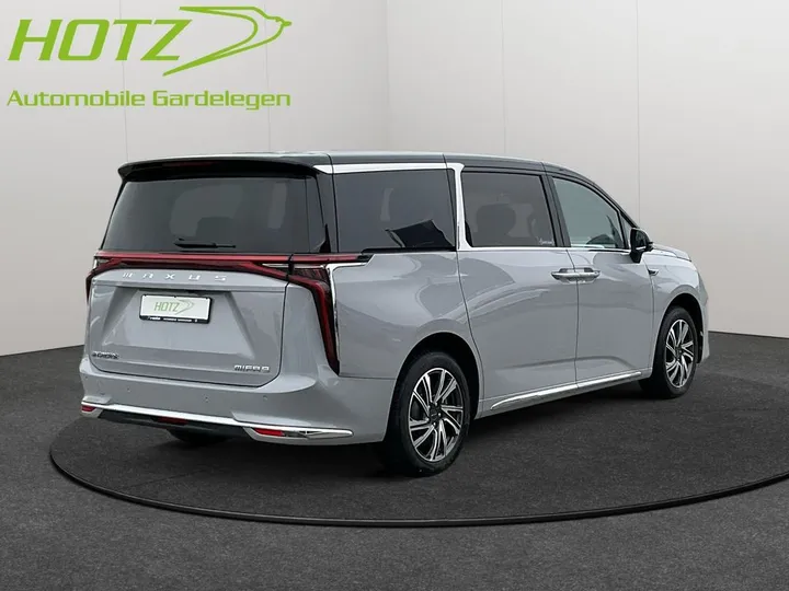 Maxus Mifa 9