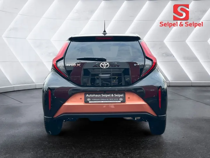 Toyota Aygo (X)