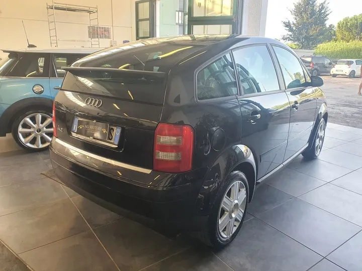 Audi A2