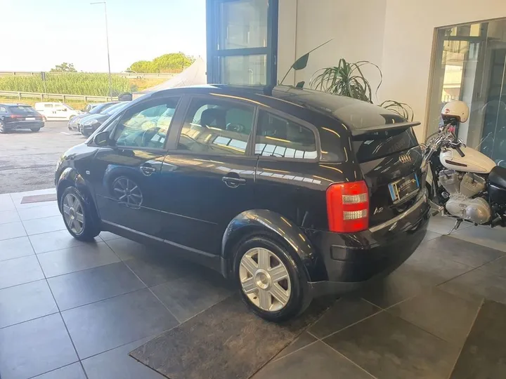 Audi A2
