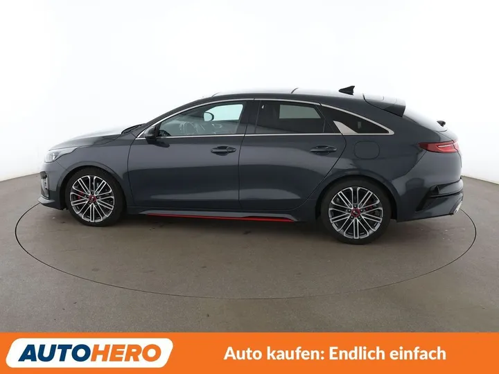 Kia pro cee'd / ProCeed