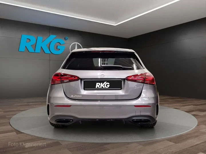 Mercedes-Benz A 200