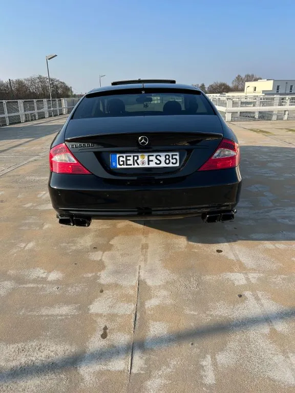 Mercedes-Benz CLS 500