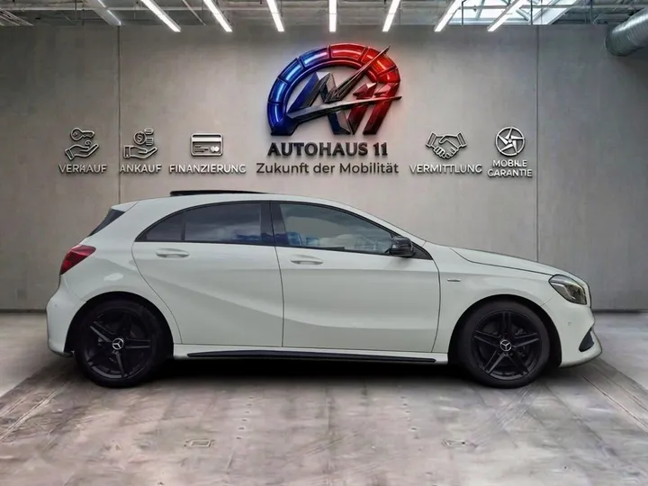 Mercedes-Benz A 220