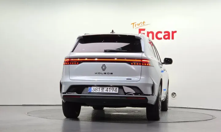Renault-KoreaSamsung Grand Koleos