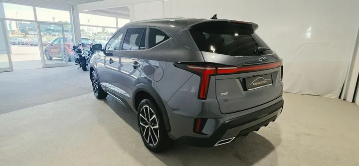 JAC 8 Pro