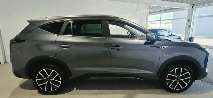 JAC 8 Pro