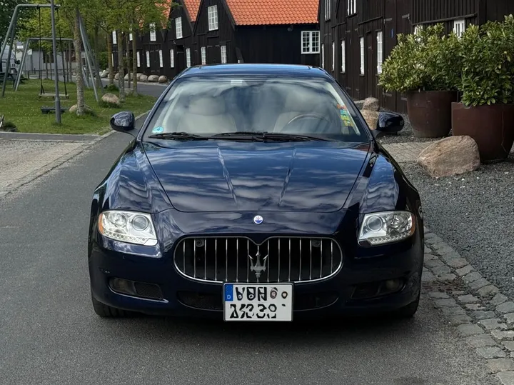 Maserati Quattroporte
