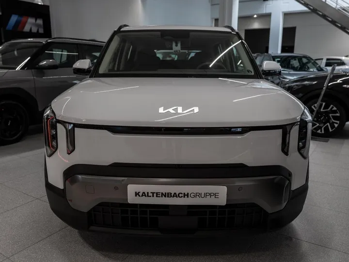 Kia EV2